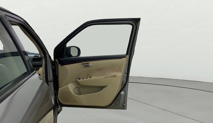 2014 Maruti Swift Dzire VXI, Petrol, Manual, 1,01,573 km, RHS Front Door