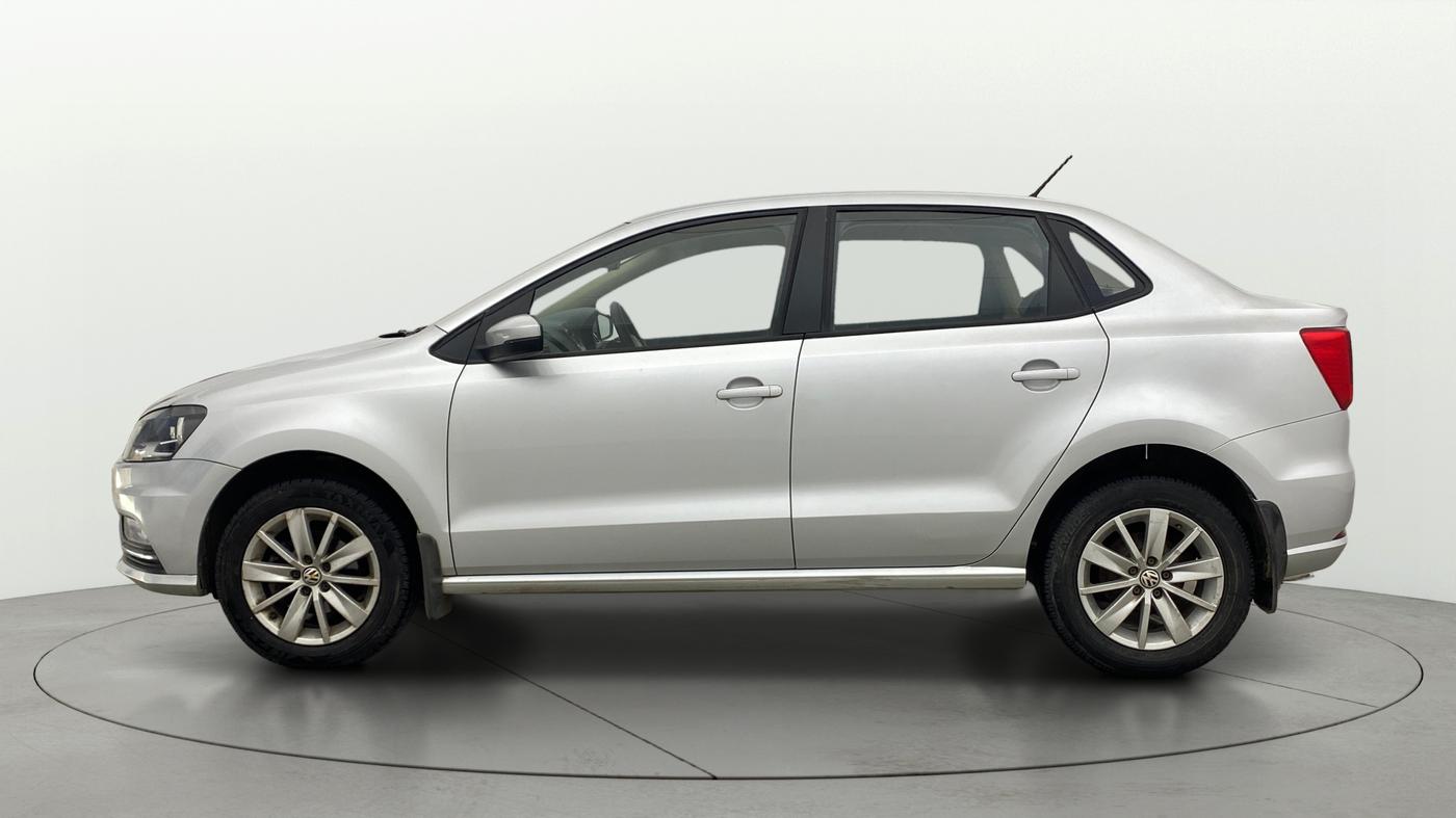 2016 Volkswagen Ameo HIGHLINE1.2L, Petrol, Manual, 80,568 km, Left Side