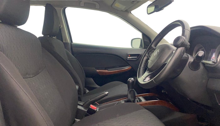 2018 Maruti Baleno ALPHA DIESEL 1.3, Diesel, Manual, 1,10,979 km, Right Side Front Door Cabin