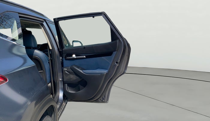 2022 KIA SELTOS X LINE 1.4 PETROL DCT, Petrol, Automatic, 51,292 km, RHS Rear Door