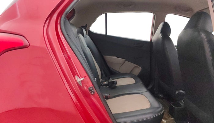 2017 Hyundai Grand i10 ERA 1.2 KAPPA VTVT, Petrol, Manual, 18,070 km, Right Side Rear Door Cabin