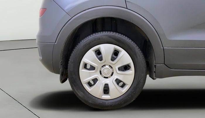 2022 Skoda KUSHAQ ACTIVE 1.0L TSI MT, Petrol, Manual, 41,024 km, Right Rear Wheel