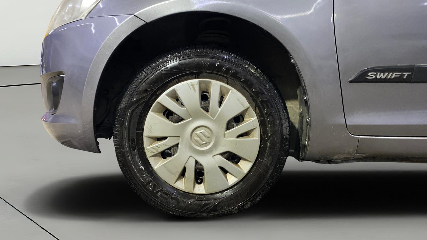 2014 Maruti Swift VXI, Petrol, Manual, 1,16,255 km, Left Front Wheel