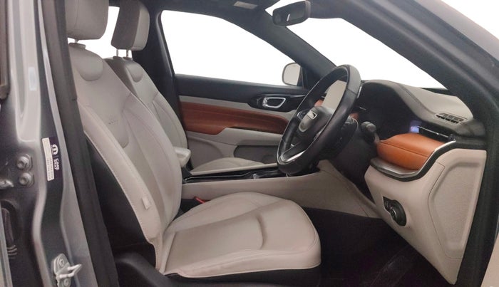 2023 Jeep Compass LIMITED (O) 2.0 DIESEL AT FWD, Diesel, Automatic, 22,303 km, Right Side Front Door Cabin