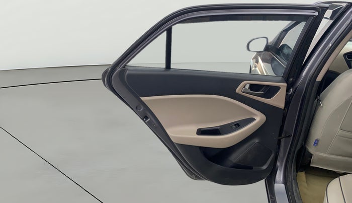 2018 Hyundai Elite i20 MAGNA EXECUTIVE 1.2, Petrol, Manual, 1,23,137 km, LHS Rear Door