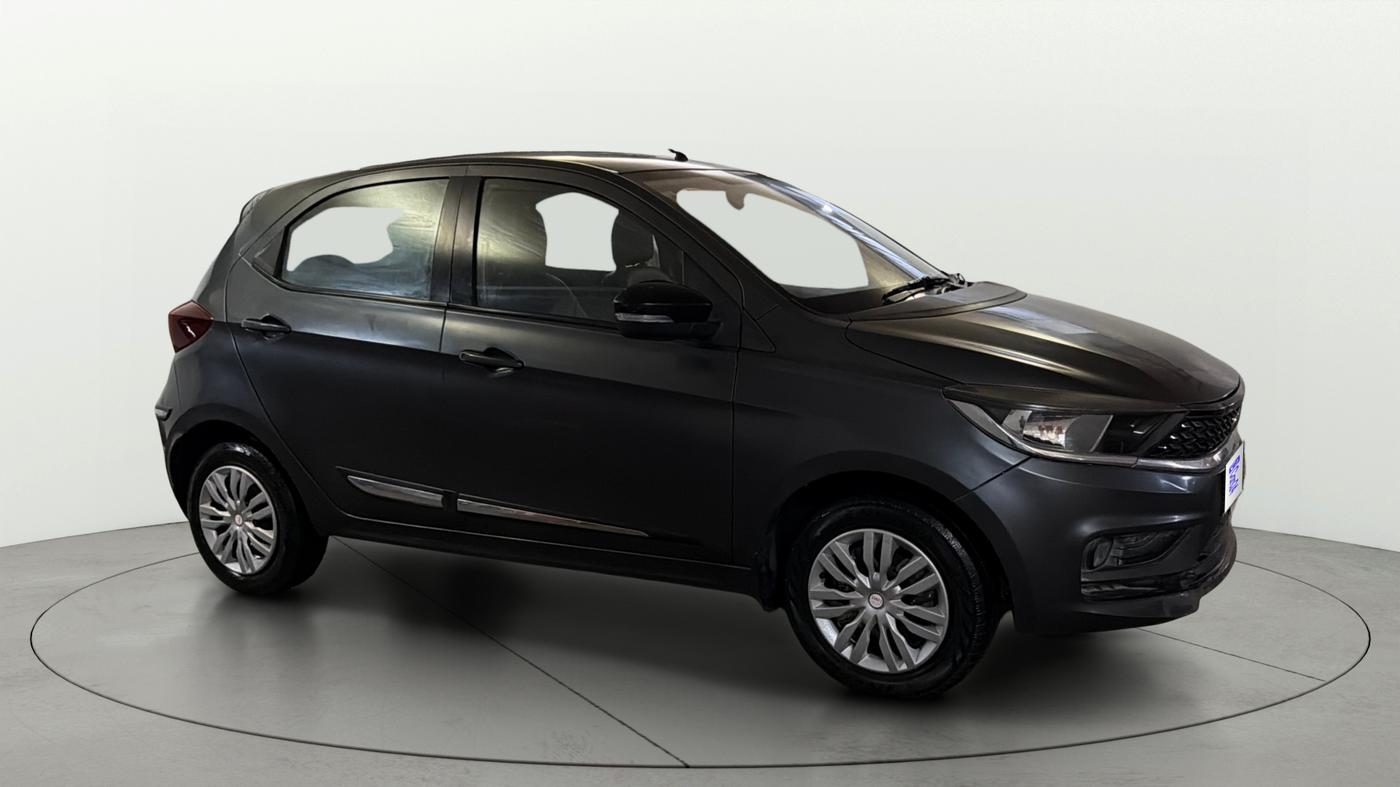 2023 Tata Tiago XT PETROL, Petrol, Manual, 50,617 km, SRP