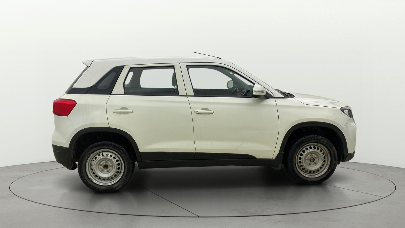 2021 Maruti Vitara Brezza LXI, Petrol, Manual, 26,929 km, Right Side View