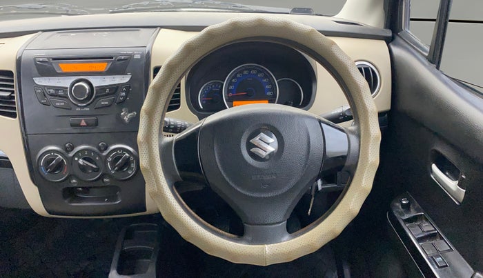 2017 Maruti Wagon R 1.0 VXI+, Petrol, Manual, 63,319 km, Steering Wheel Close Up