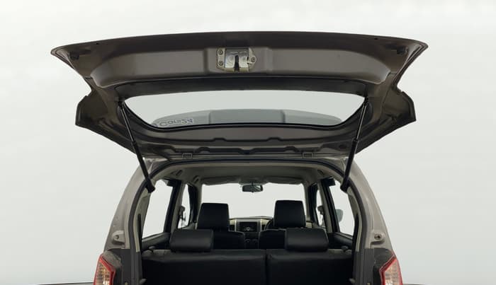 2015 Maruti Wagon R 1.0 LXI, Petrol, Manual, 63,611 km, Boot Door Open