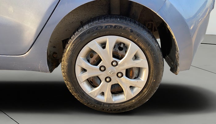 2015 Hyundai Grand i10 MAGNA 1.2 KAPPA VTVT, Petrol, Manual, 63,219 km, Left Rear Wheel