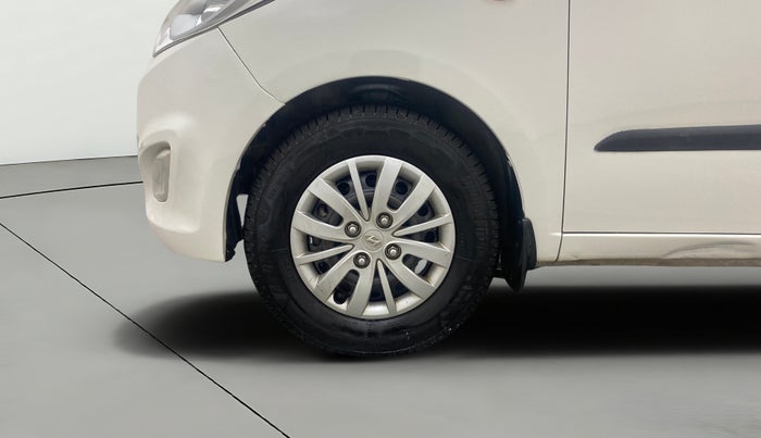 2015 Hyundai i10 SPORTZ 1.1, Petrol, Manual, 87,663 km, Left Front Wheel