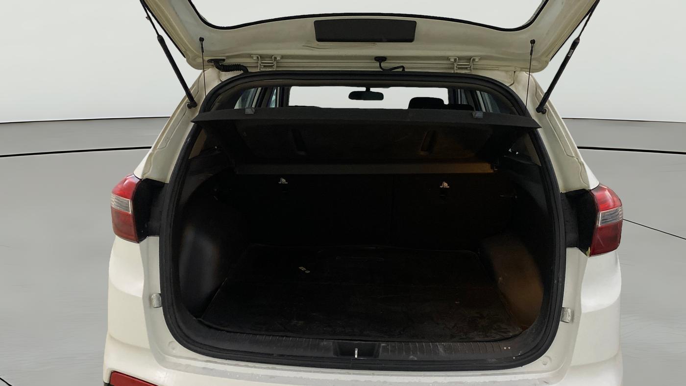 2017 Hyundai Creta SX PLUS AT 1.6 DIESEL, Diesel, Automatic, 1,16,848 km, Boot Open Zoomed View