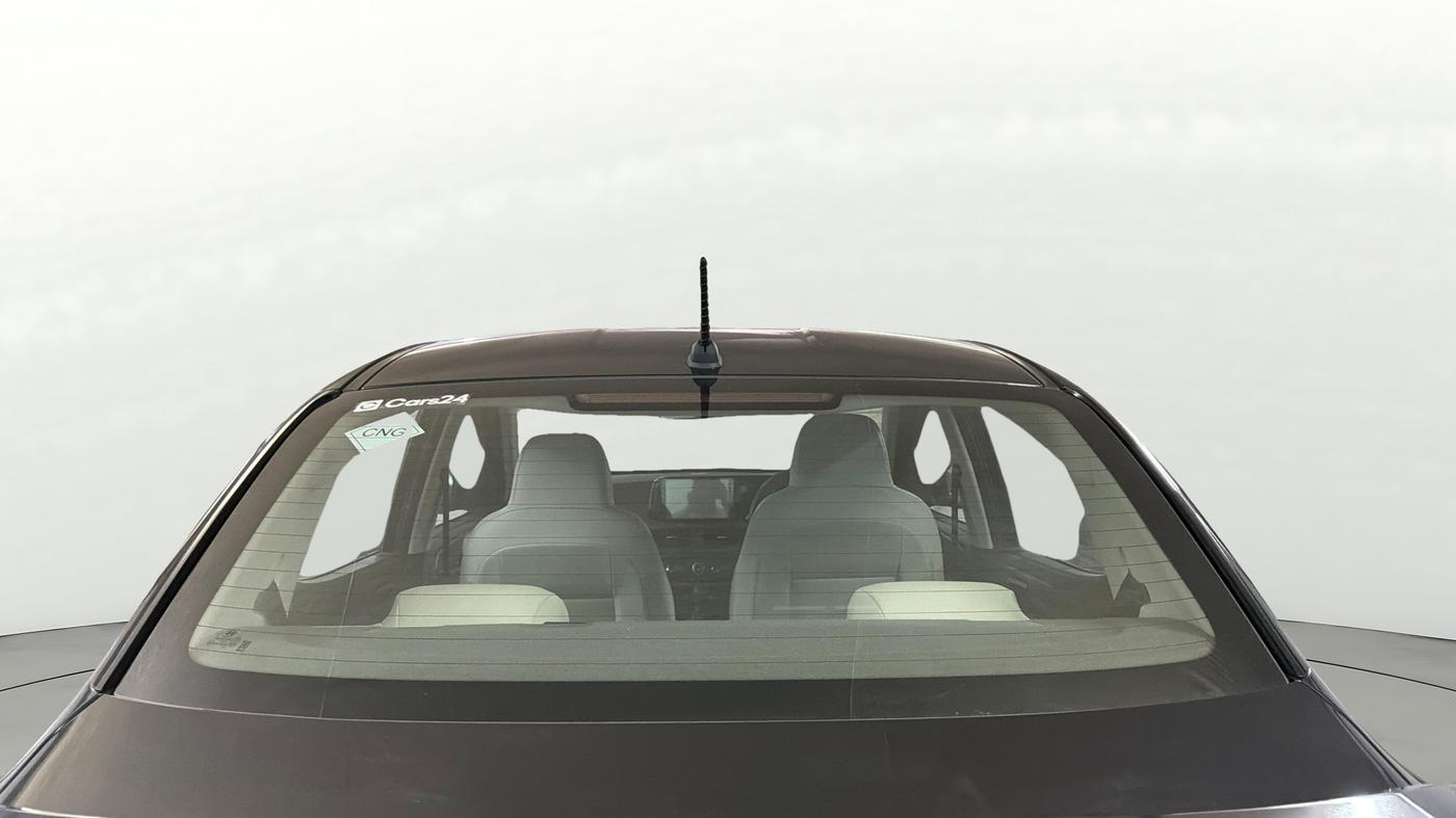 2026 Hyundai AURA S 1.2 CNG, CNG, Manual, 591 km, Rear Windshield