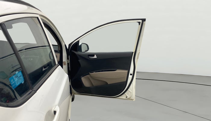 2018 Hyundai Grand i10 SPORTZ 1.2 KAPPA VTVT, Petrol, Manual, 59,115 km, RHS Front Door