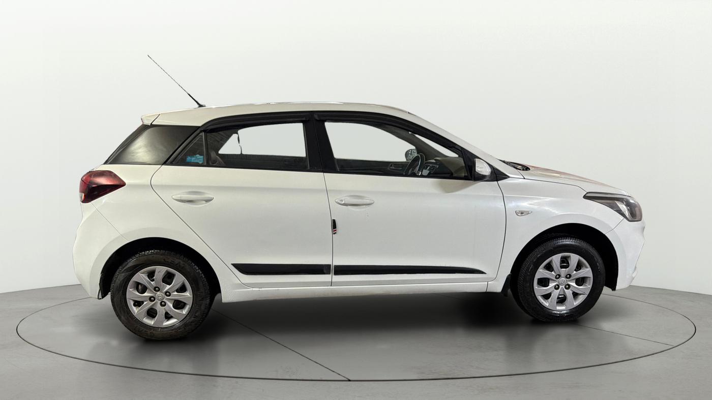 2019 Hyundai Elite i20 MAGNA PLUS 1.2, CNG, Manual, 81,896 km, Right Side View