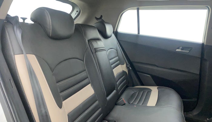 2018 Hyundai Creta SX PLUS 1.6 DIESEL, Diesel, Manual, 1,28,912 km, Right Side Rear Door Cabin