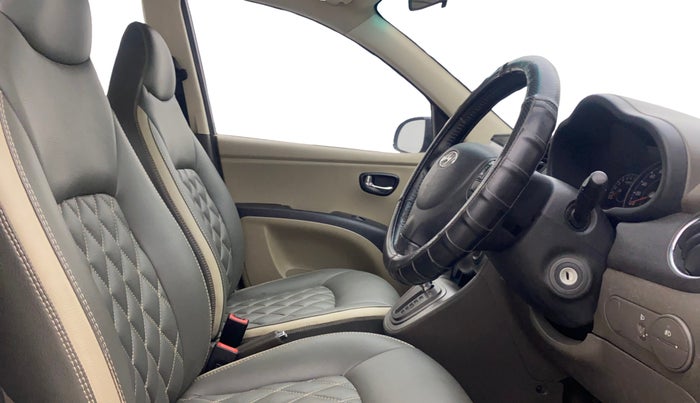 2012 Hyundai i10 ASTA 1.2 AT SUNROOF, Petrol, Automatic, 67,920 km, Right Side Front Door Cabin