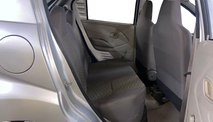 2016 Datsun Redi Go T (O), Petrol, Manual, 32,188 km, Right Side Rear Door Cabin