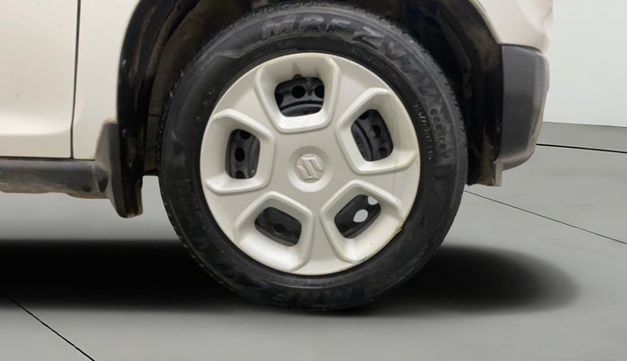 2019 Maruti S PRESSO VXI PLUS AMT, Petrol, Automatic, 72,936 km, Right Front Wheel