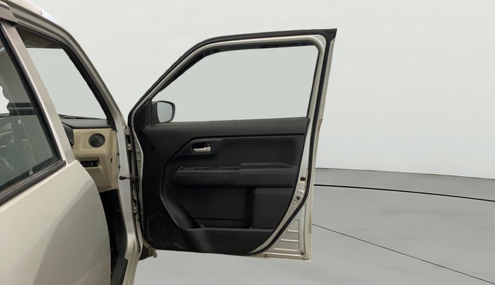 2022 Maruti New Wagon-R VXI 1.0, Petrol, Manual, 26,939 km, RHS Front Door