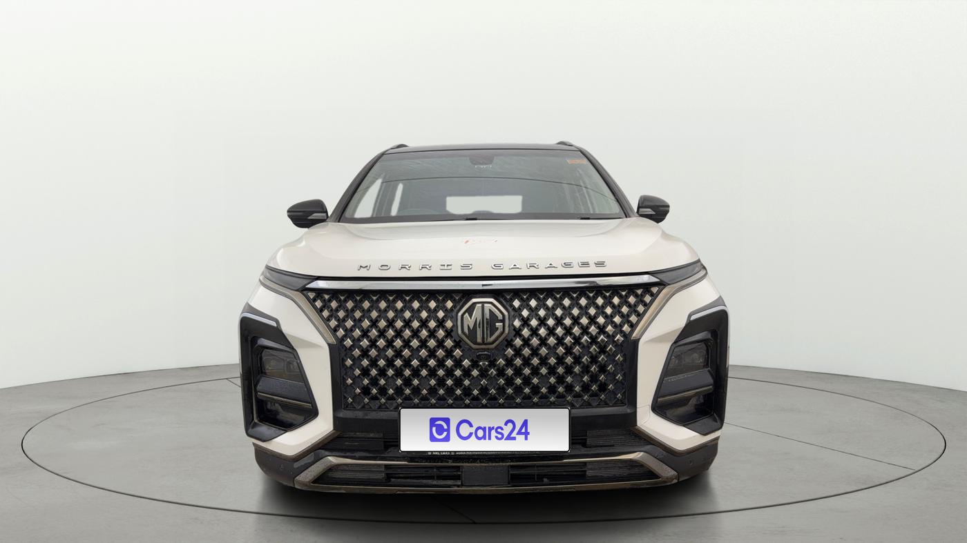 2024 MG HECTOR PLUS Sharp Pro Snowstorm 2.0 Turbo MT 7 STR, Diesel, Manual, 21,040 km, Front