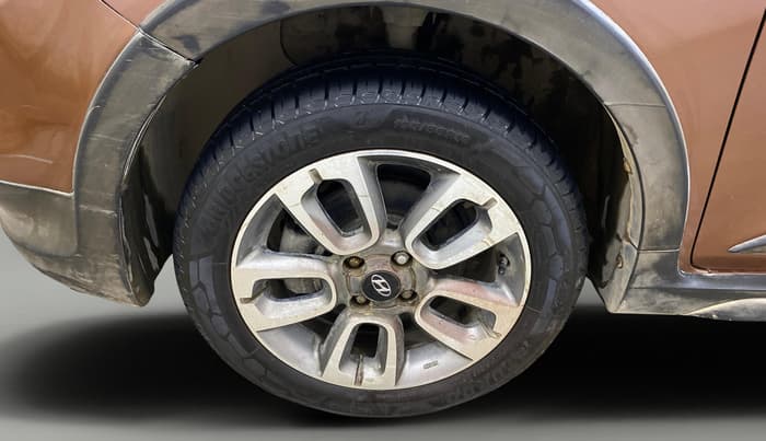 2016 Hyundai i20 Active 1.2 SX, Petrol, Manual, 41,732 km, Left Front Wheel