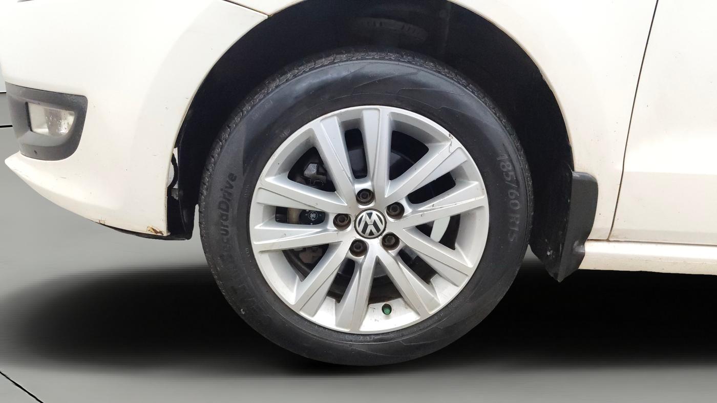 2014 Volkswagen Polo GT TSI AT, Petrol, Automatic, 89,070 km, Left Front Wheel