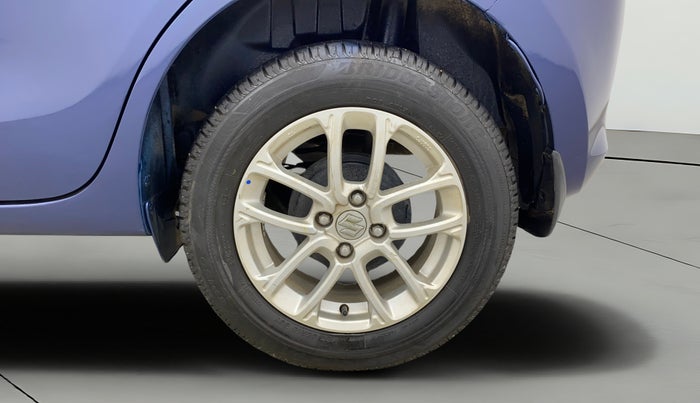 2022 Maruti Swift ZXI AMT, Petrol, Automatic, 29,190 km, Left Rear Wheel