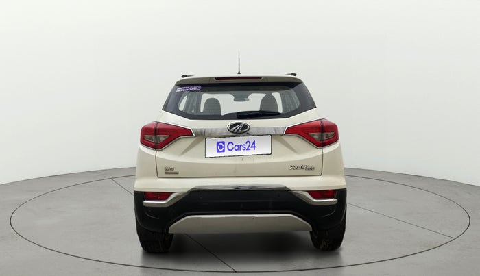 2021 Mahindra XUV300 W8 (O) 1.5 DIESEL AMT, Diesel, Automatic, 1,36,386 km, Back/Rear