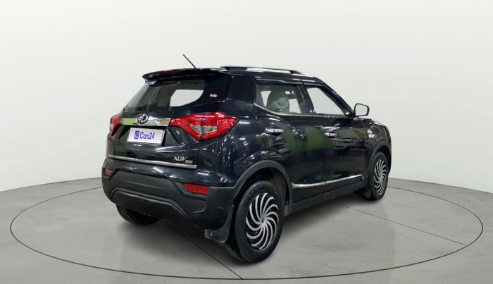 2022 Mahindra XUV300 W4 1.2 PETROL, Petrol, Manual, 80,828 km, Right Back Diagonal