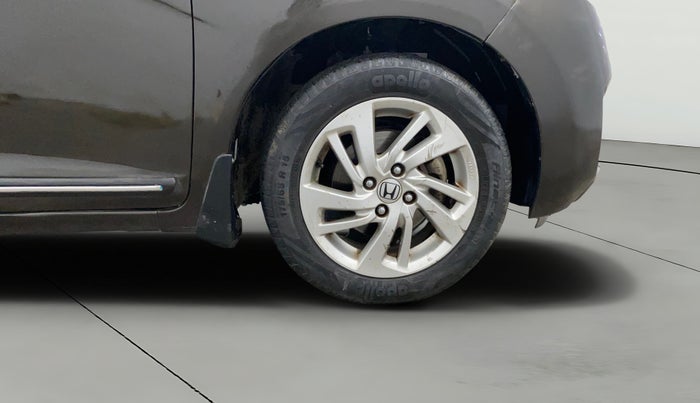 2017 Honda Jazz 1.2L I-VTEC V, Petrol, Manual, 75,242 km, Right Front Wheel