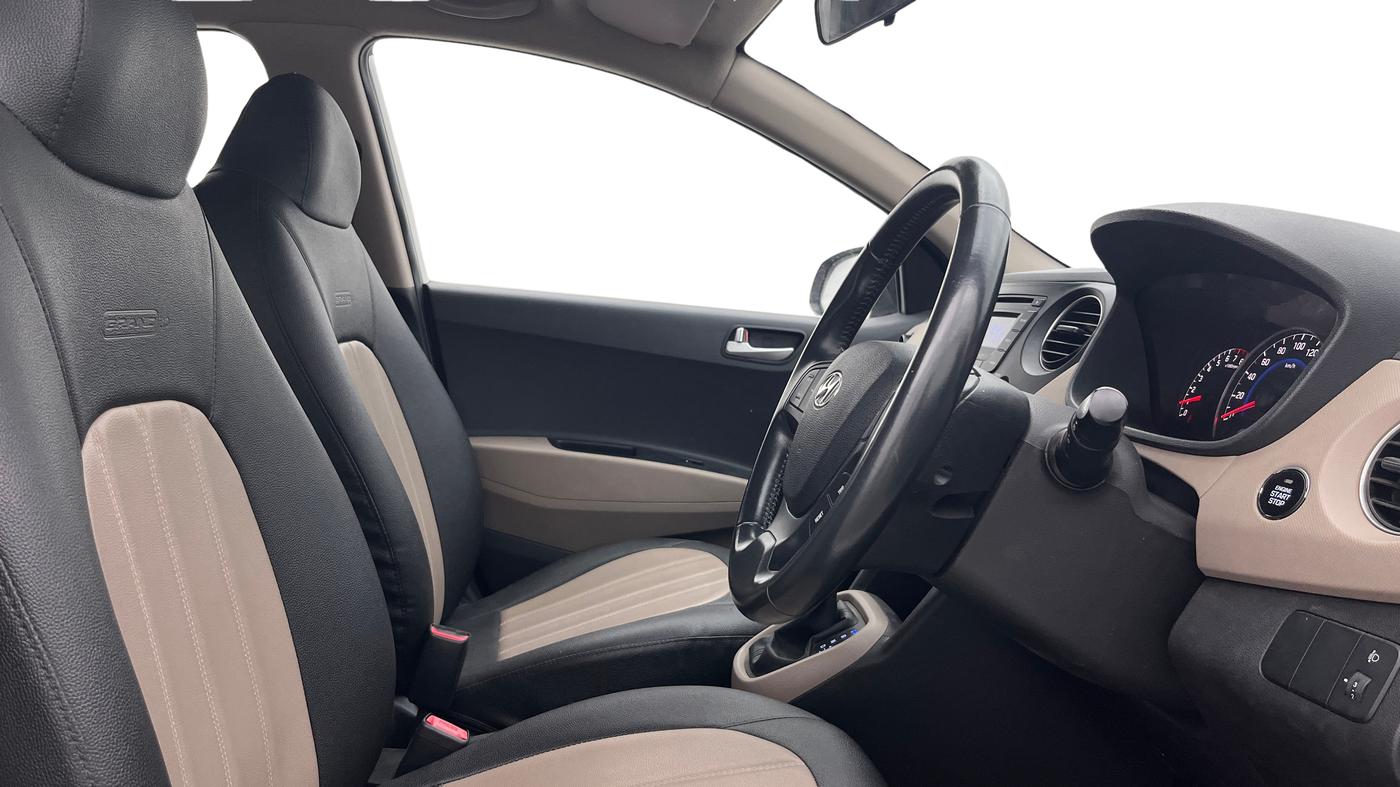 2016 Hyundai Grand i10 ASTA AT 1.2 KAPPA VTVT, Petrol, Automatic, 44,307 km, Right Side Front Door Cabin