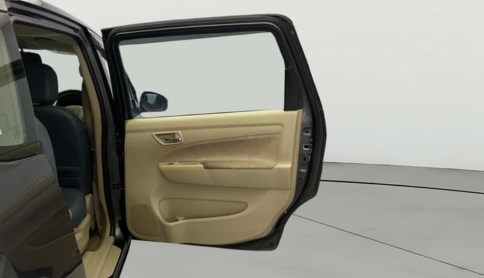 2014 Maruti Ertiga VXI, Petrol, Manual, 90,383 km, RHS Rear Door