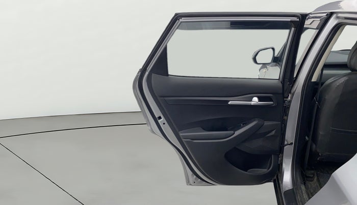 2021 KIA SELTOS HTE 1.5 PETROL, Petrol, Manual, 21,576 km, LHS Rear Door