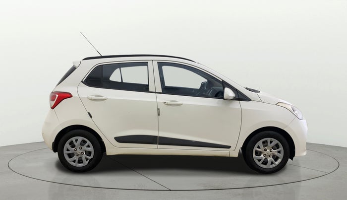 2017 Hyundai Grand i10 SPORTZ (O) 1.2 U2 CRDI, Diesel, Manual, 1,44,028 km, Right Side View