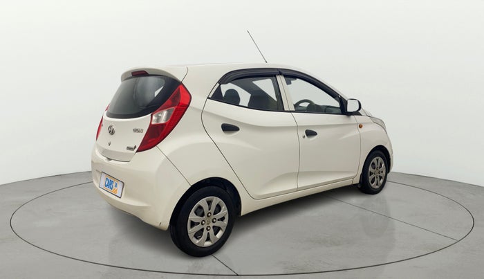 2015 Hyundai Eon MAGNA +, Petrol, Manual, 77,507 km, Right Back Diagonal