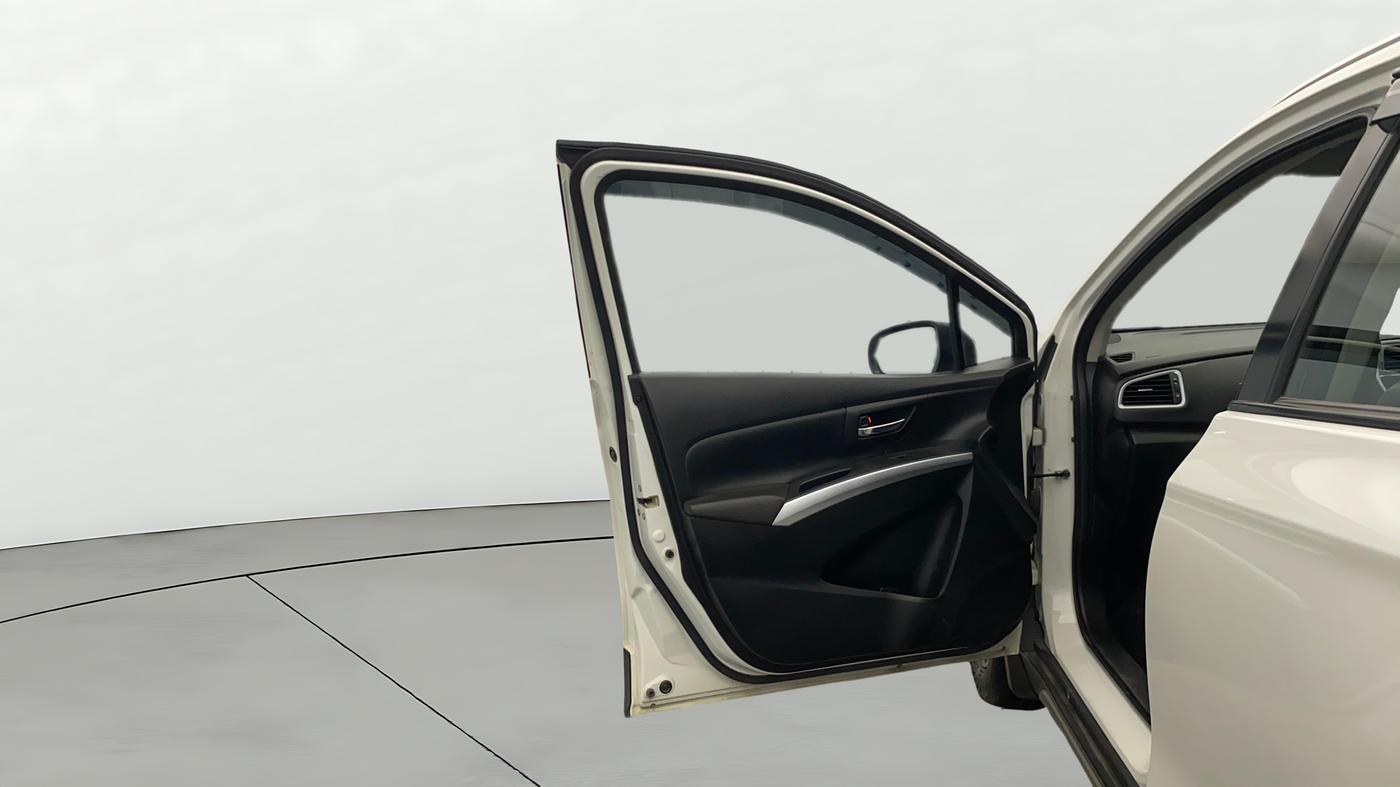 2021 Maruti S Cross ALPHA AT1.5, Petrol, Automatic, 51,013 km, LHS Front Door