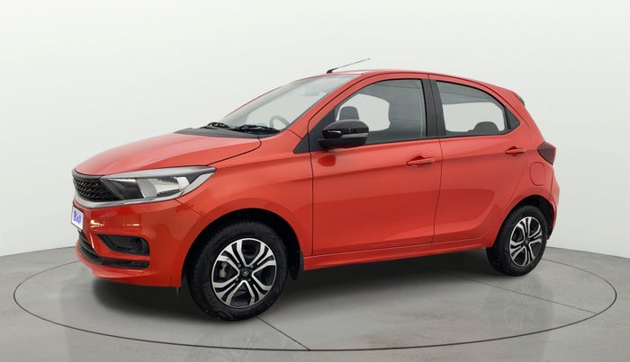 2024 Tata Tiago XT RHYTHM PETROL, Petrol, Manual, 1,648 km, Left Front Diagonal