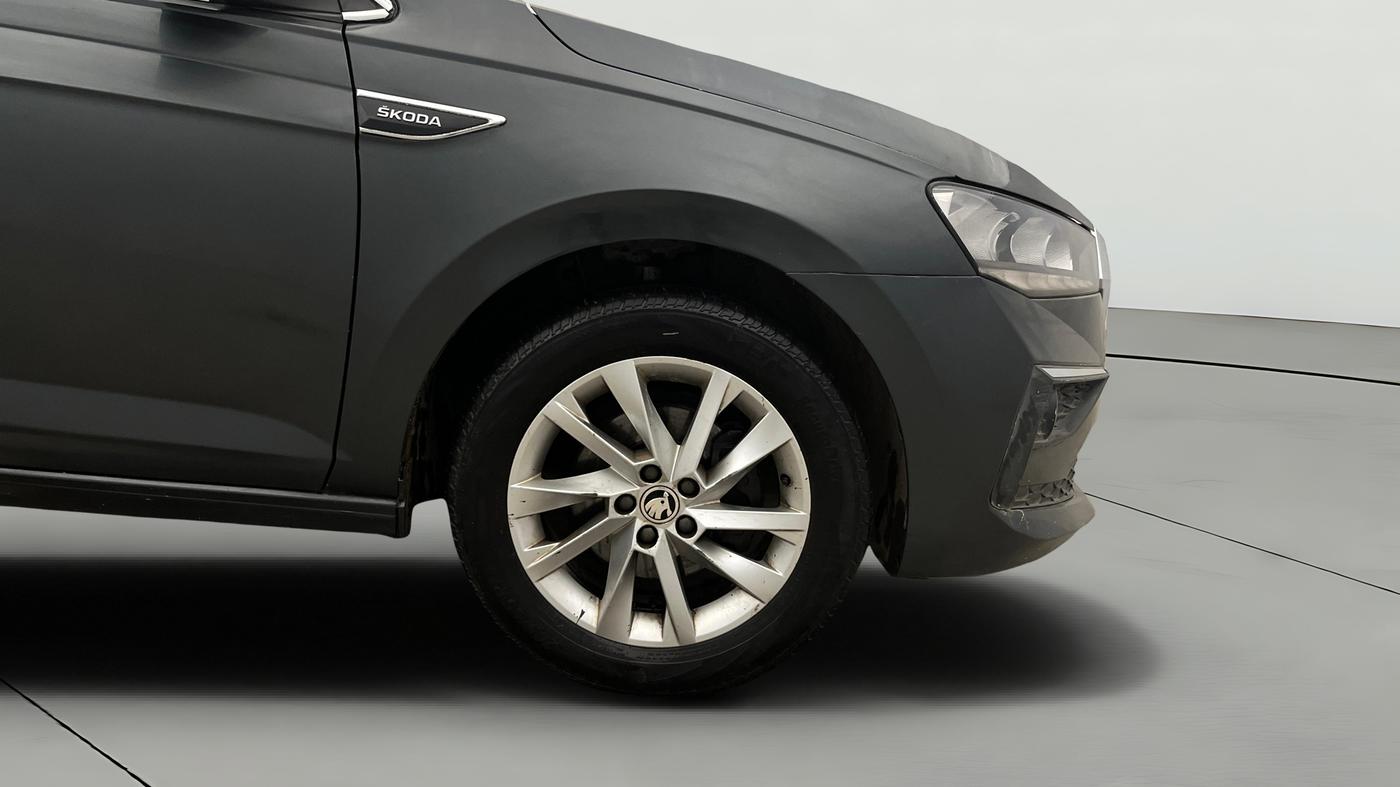2023 Skoda SLAVIA AMBITION 1.0L TSI AT, Petrol, Automatic, 89,255 km, Right Front Wheel