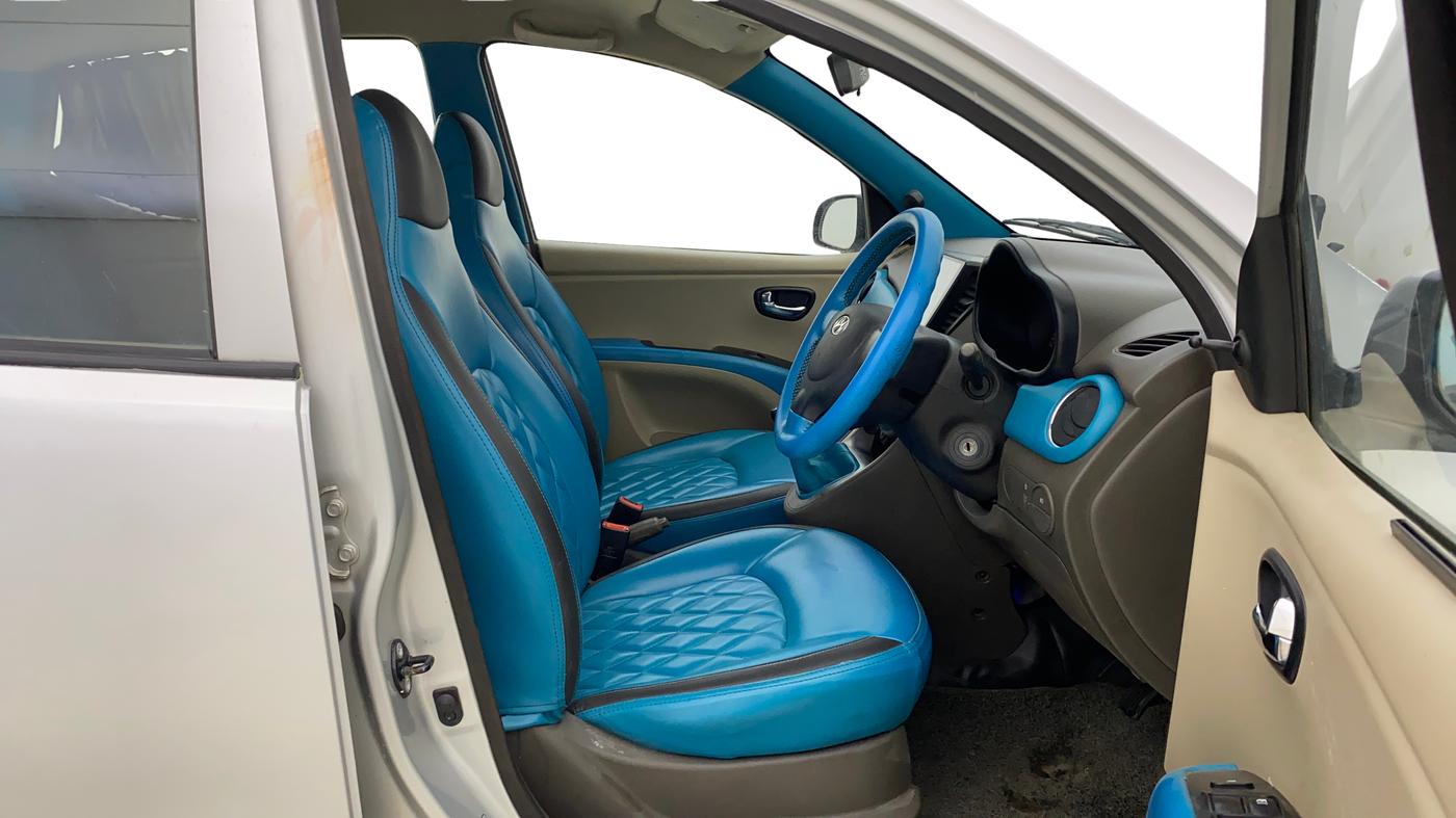 2015 Hyundai i10 SPORTZ 1.2, Petrol, Manual, 62,918 km, Right Side Front Door Cabin