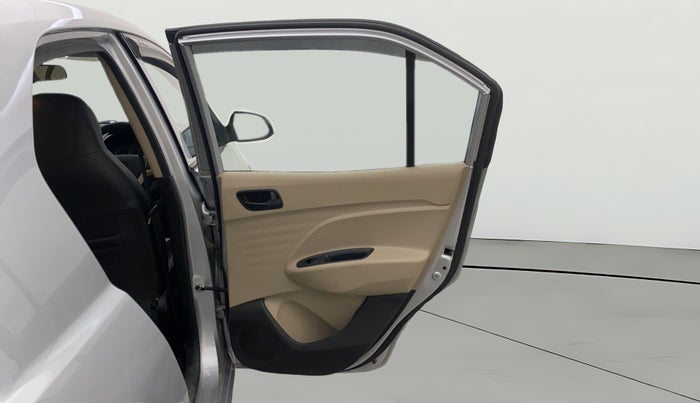 2021 Hyundai NEW SANTRO SPORTZ EXECUTIVE MT CNG, CNG, Manual, 31,303 km, RHS Rear Door