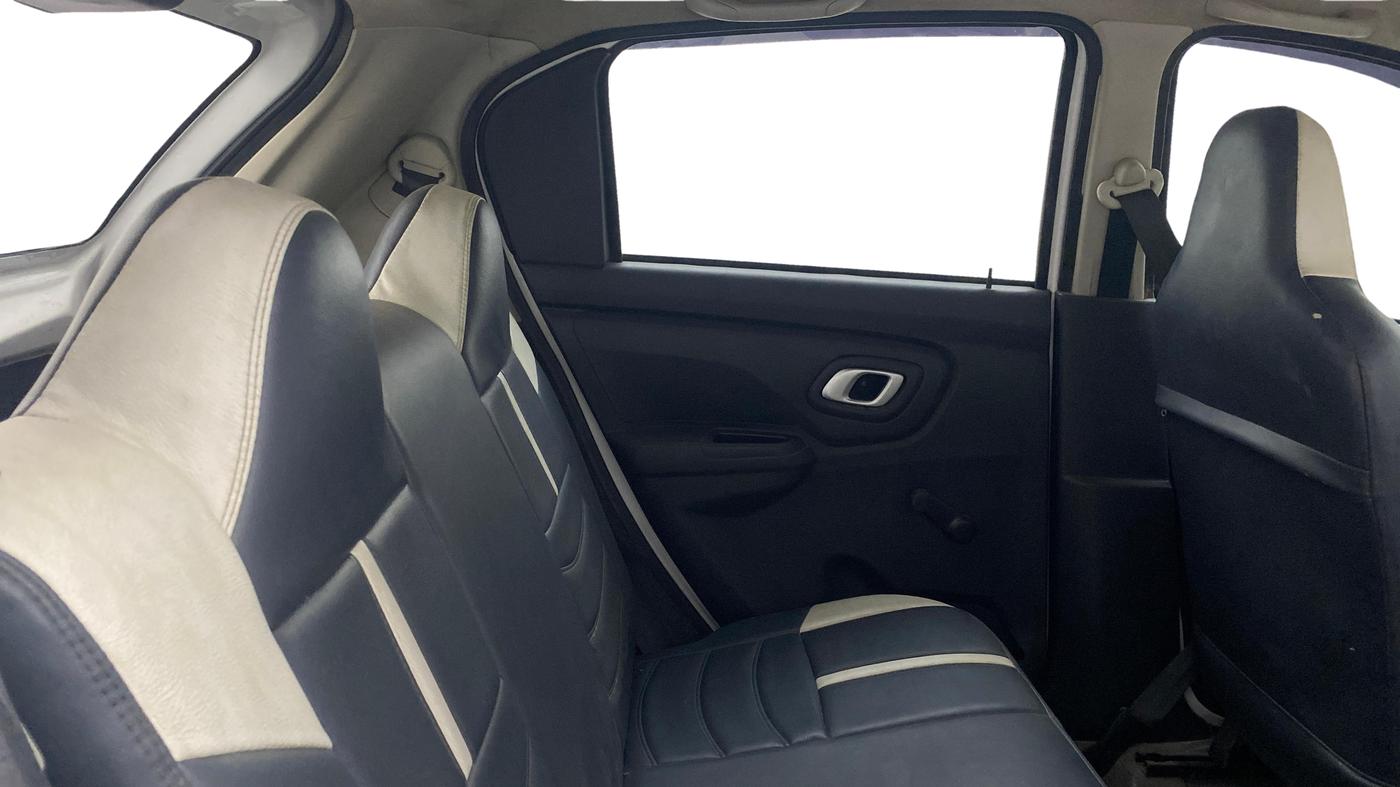 2020 Datsun Redi Go T (O), Petrol, Manual, 63,791 km, Right Side Rear Door Cabin