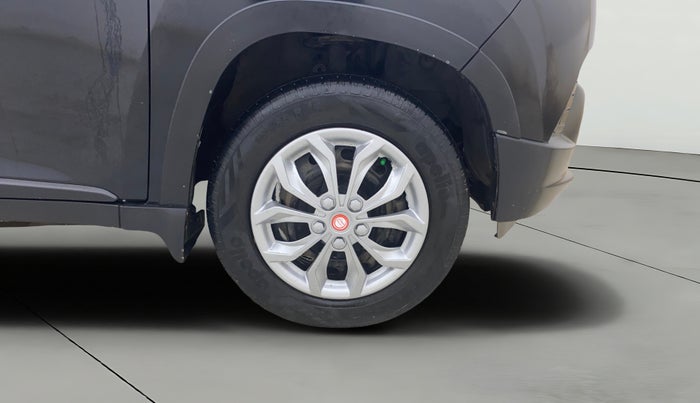 2016 Mahindra Kuv100 K6 5 STR, Petrol, Manual, 84,140 km, Right Front Wheel