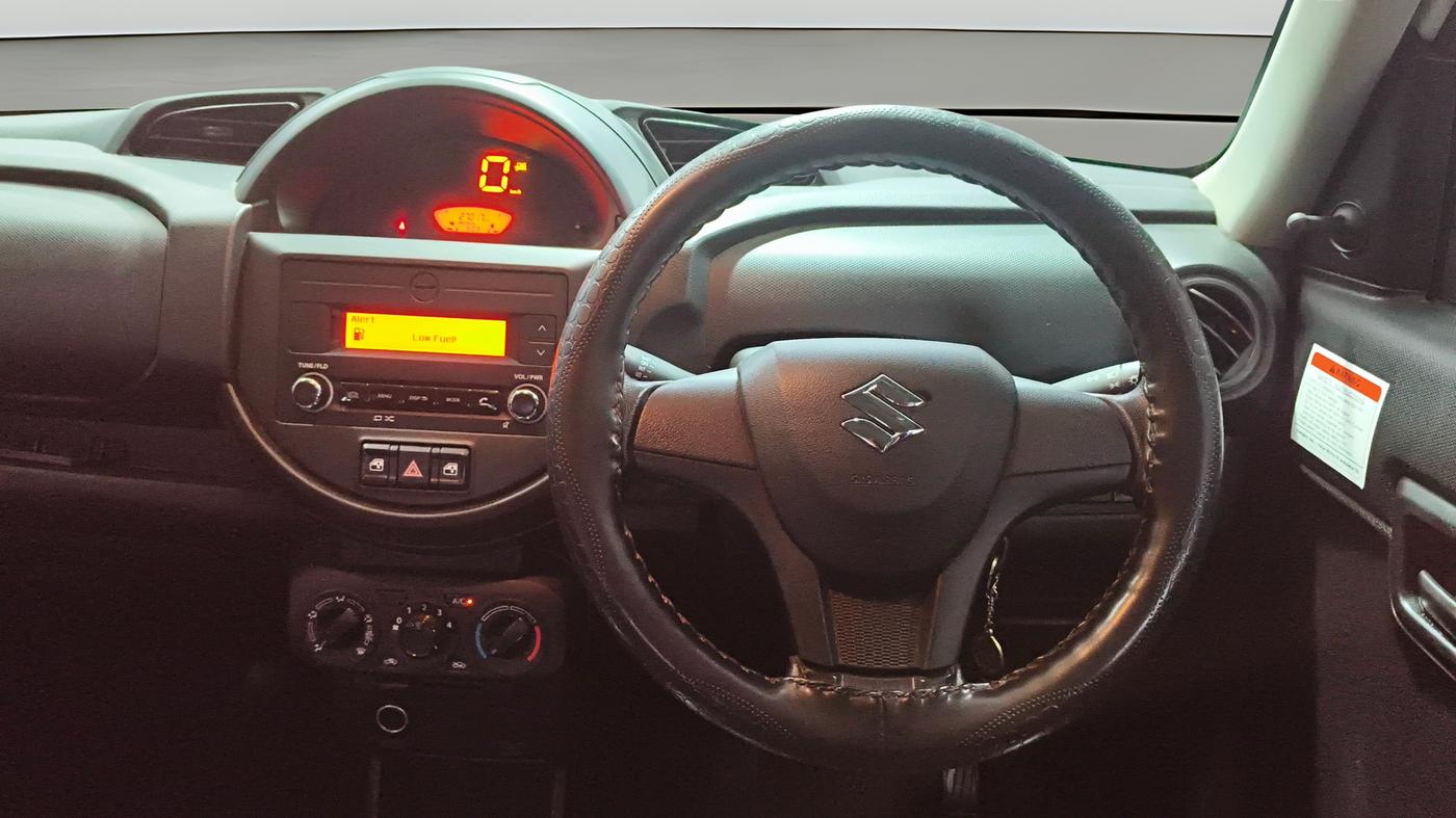 2022 Maruti S PRESSO VXI S-CNG, CNG, Manual, 27,008 km, Steering Wheel Close Up