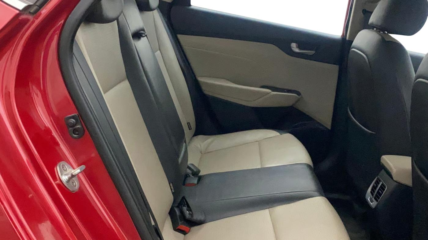2020 Hyundai Verna SX (O) 1.5 CRDI, Diesel, Manual, 76,159 km, Right Side Rear Door Cabin