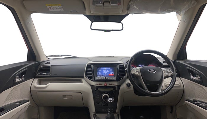 2019 Mahindra XUV300 W8 (O) 1.5 DIESEL, Diesel, Manual, 72,217 km, Dashboard