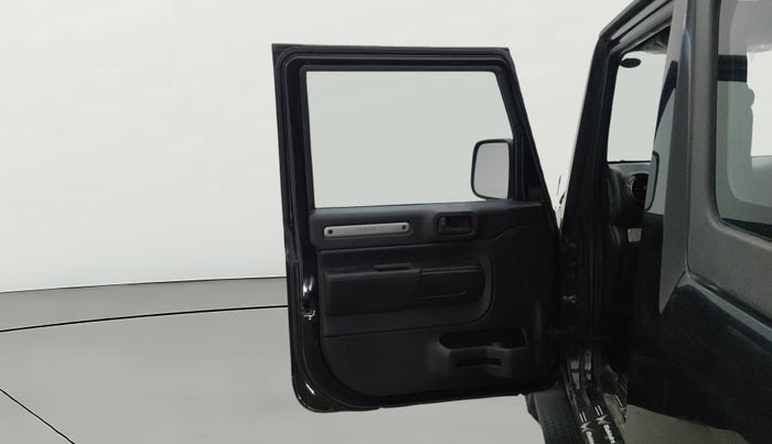 2022 Mahindra Thar LX HT PETROL 4WD MT, Petrol, Manual, 12,091 km, LHS Front Door