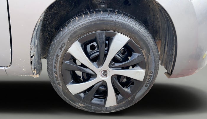 2018 Maruti Wagon R 1.0 VXI, Petrol, Manual, 39,641 km, Right Front Wheel