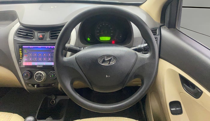 2012 Hyundai Eon ERA +, Petrol, Manual, 98,636 km, Steering Wheel Close Up