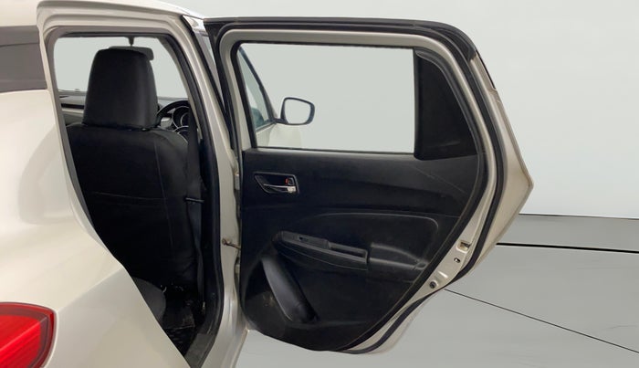 2018 Maruti Swift VXI, CNG, Manual, 45,340 km, RHS Rear Door